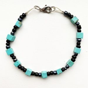 Vintage turquoise & black hematite bead bracelet